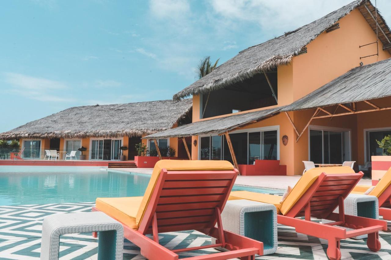 Tanusas Retreat & Spa Puerto Cayo Eksteriør billede