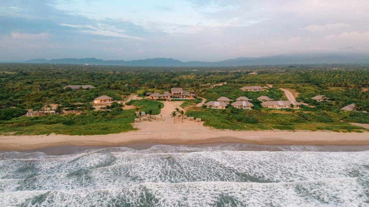 Tanusas Retreat & Spa Puerto Cayo Eksteriør billede