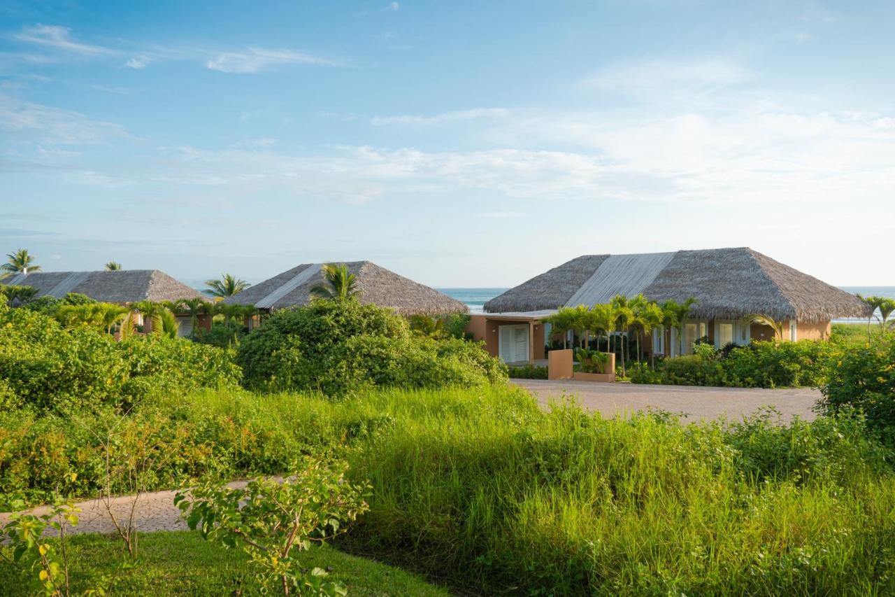 Tanusas Retreat & Spa Puerto Cayo Eksteriør billede