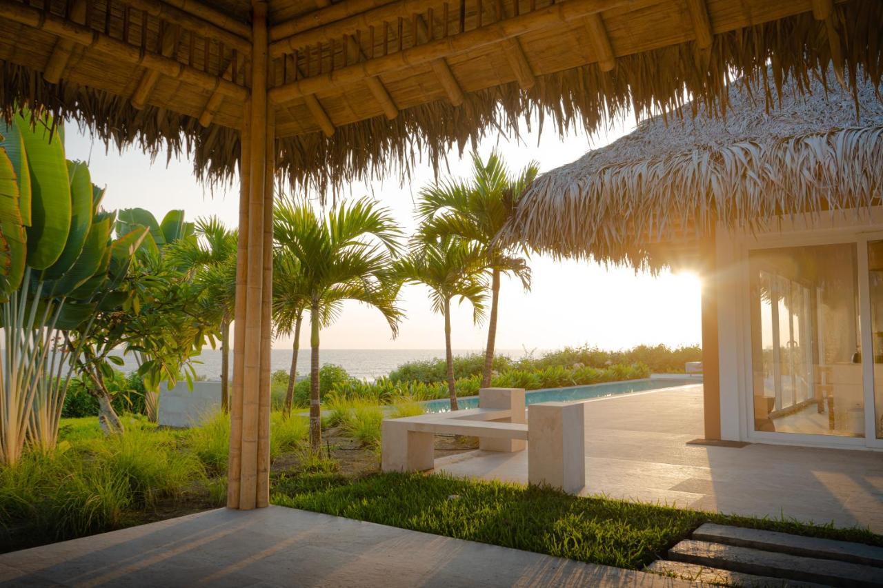 Tanusas Retreat & Spa Puerto Cayo Eksteriør billede