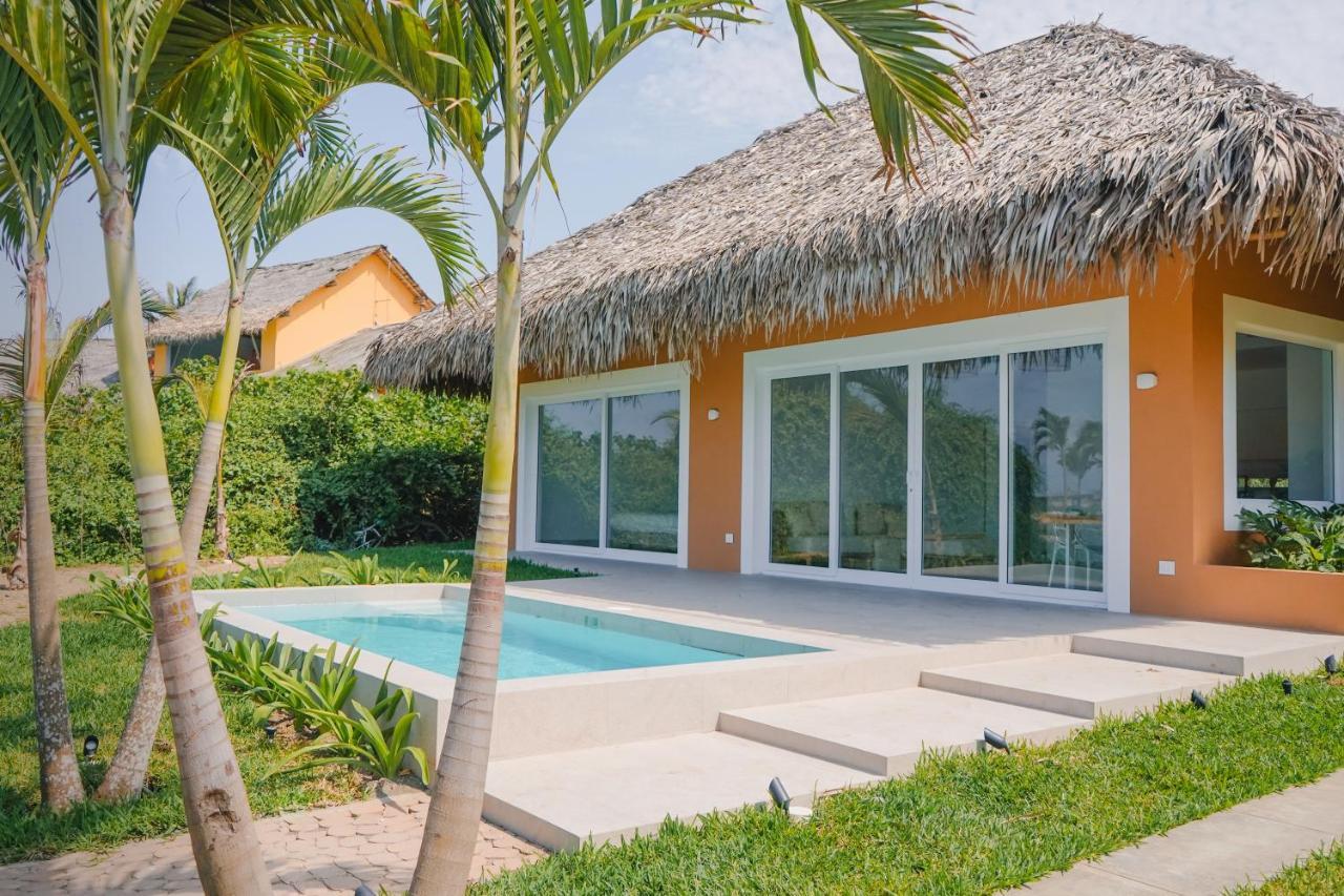 Tanusas Retreat & Spa Puerto Cayo Eksteriør billede