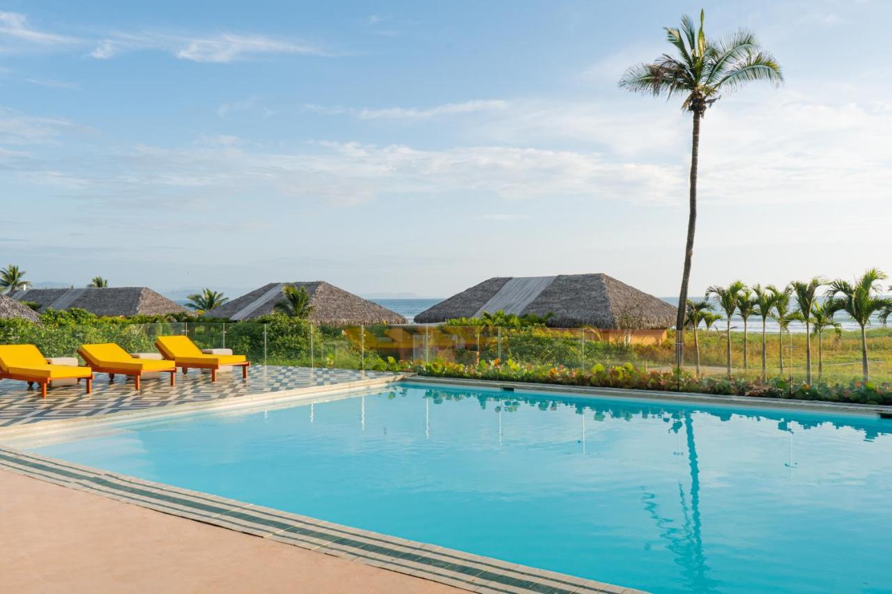 Tanusas Retreat & Spa Puerto Cayo Eksteriør billede