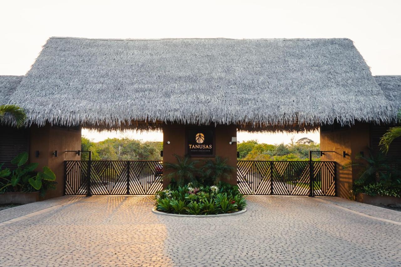 Tanusas Retreat & Spa Puerto Cayo Eksteriør billede