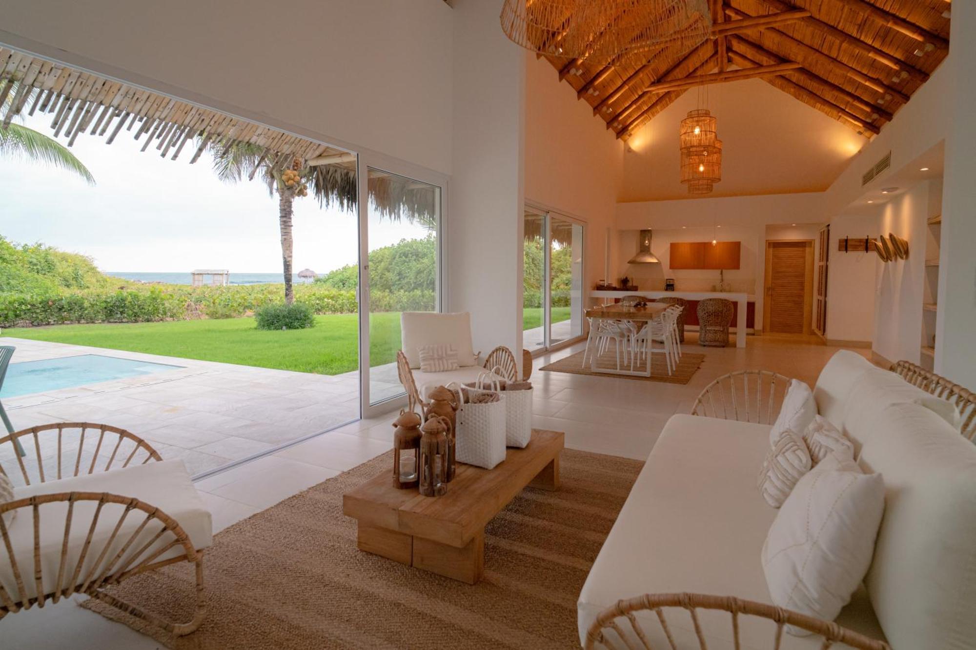 Tanusas Retreat & Spa Puerto Cayo Eksteriør billede