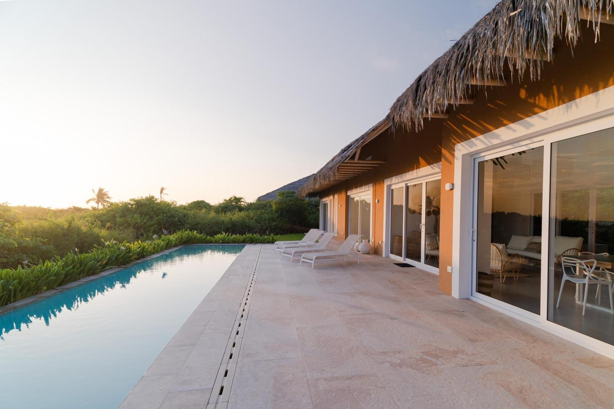 Tanusas Retreat & Spa Puerto Cayo Eksteriør billede
