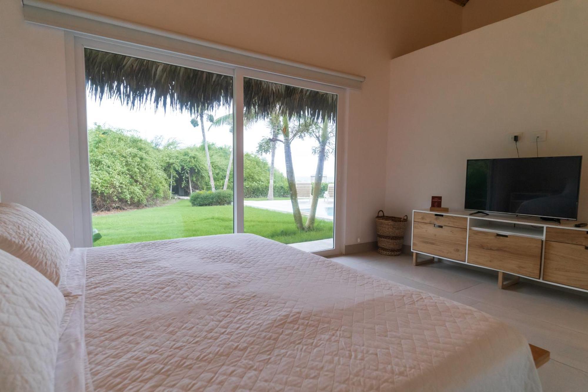 Tanusas Retreat & Spa Puerto Cayo Eksteriør billede